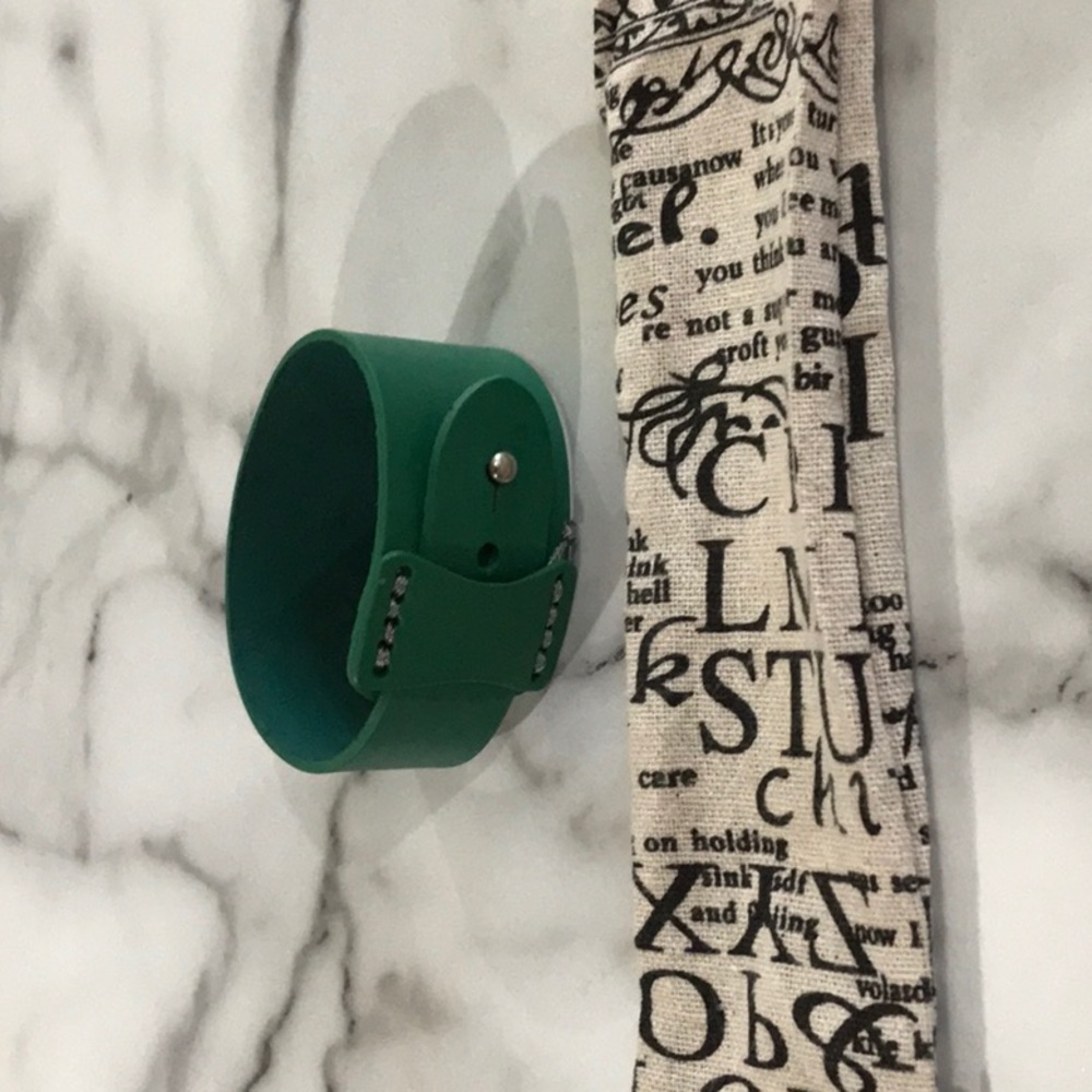 Plunder cuff bracelet